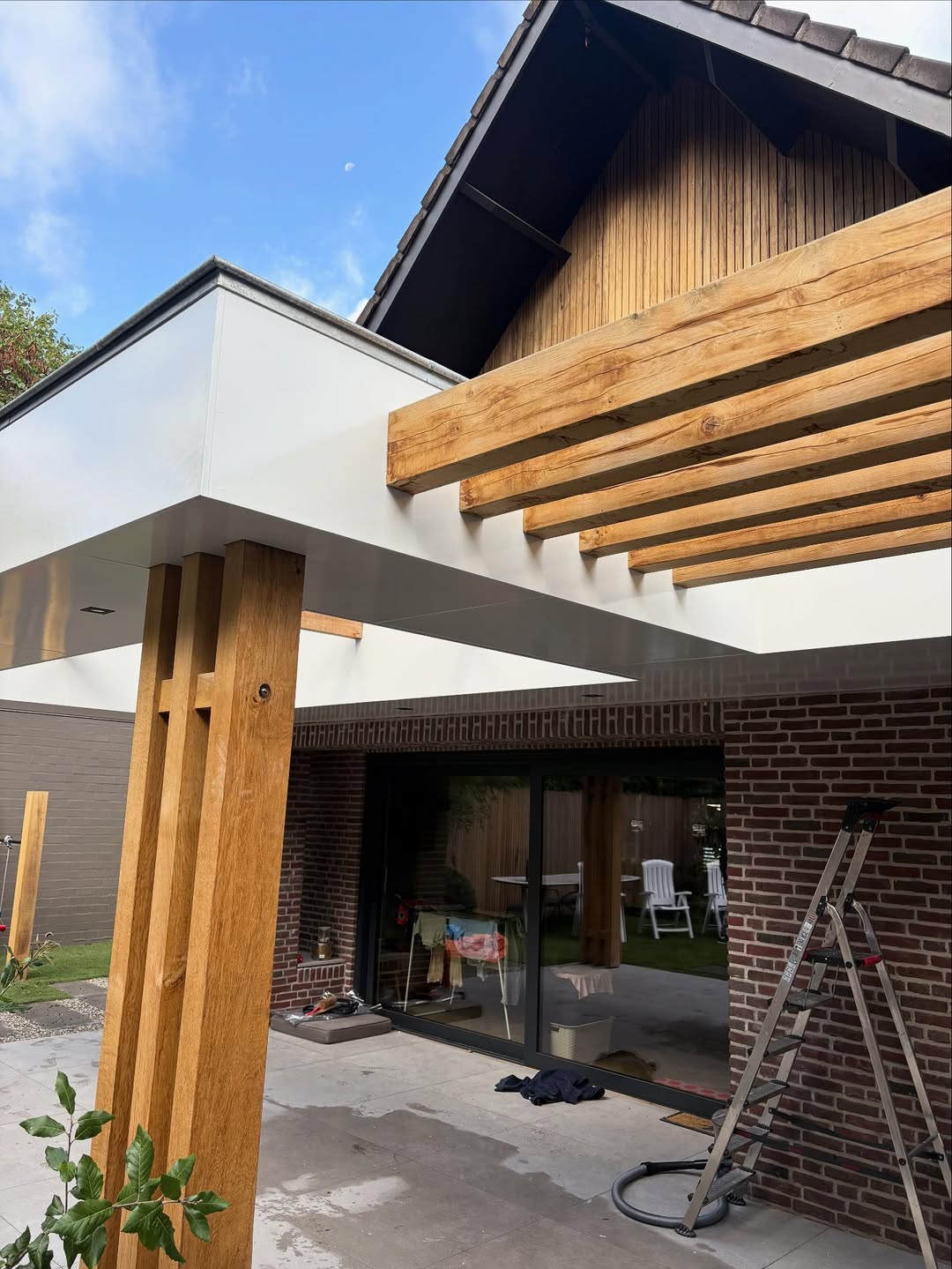 Lees meer over het artikel Hout schilderen